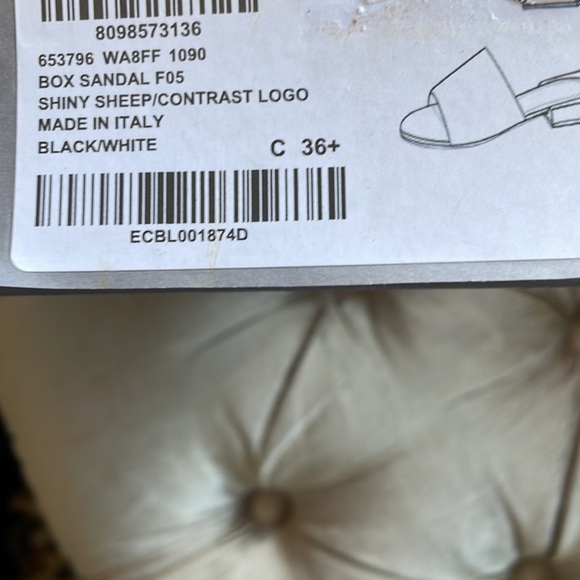 New BALENCIAGA box sandals - Picture 11 of 12